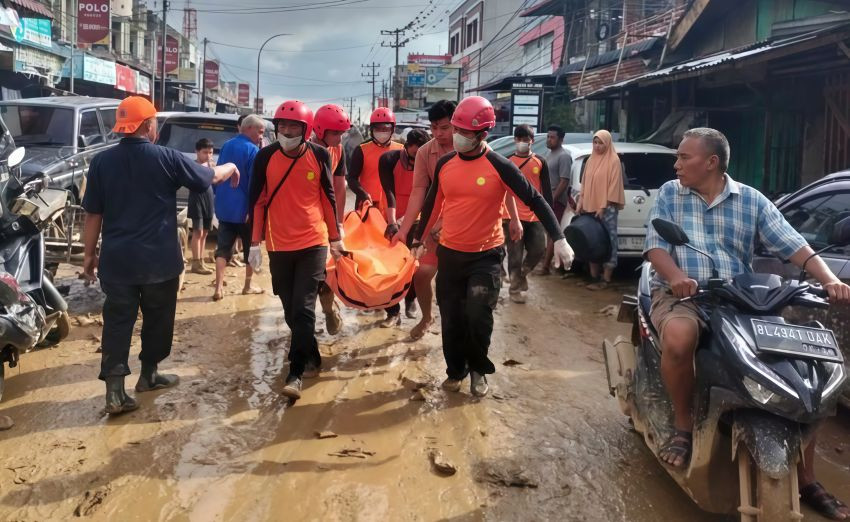 BNPB Catat Dampak Banjir di Sumatra: 1.090 Warga Terdampak, 186 Masih Dilaporkan Hilang