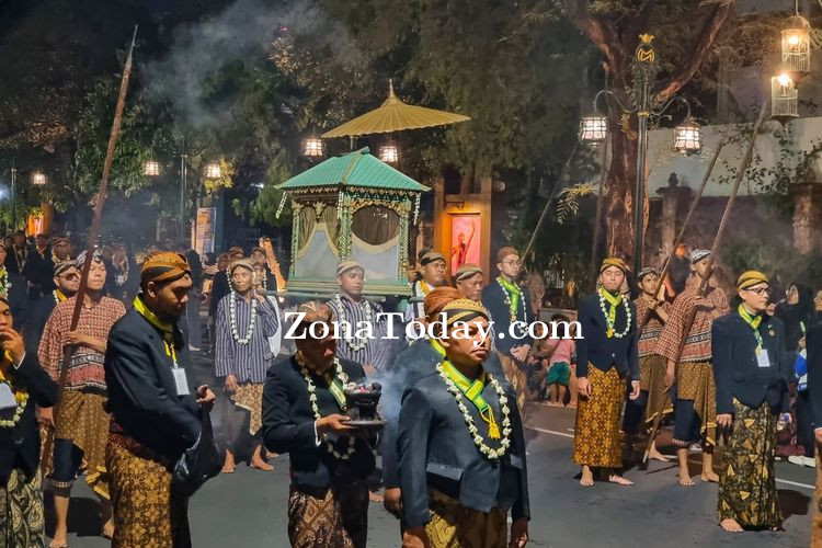 Malam 1 Suro di Solo Kembali Jadi Magnet Nasional, Makna Tradisi Sakral dan Pesan dari Prabowo